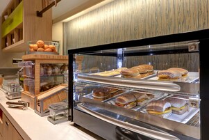 Desayuno buffet incluido todos los días 
