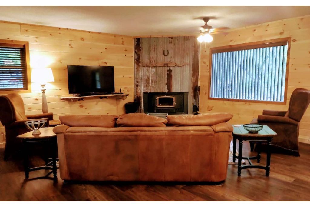 Escape to The Trees Cabin