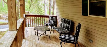 Escape to The Trees Cabin