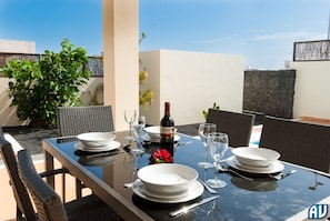 Balcony - Impeccable 3-bed Villa in Playa Blanca (Yaiza)