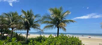 Beach house near the sea, Costa do Sol Condominium, Guaratuba Beach, Bertioga