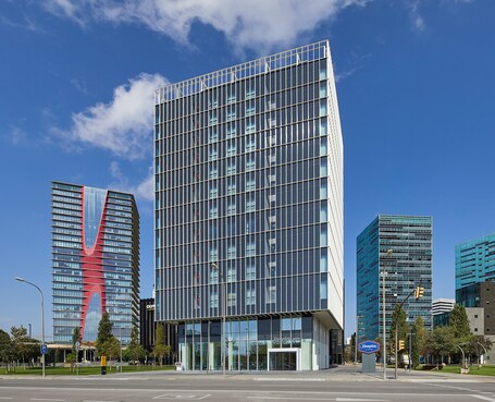 Hampton by Hilton Barcelona Fira Gran Via - view 3