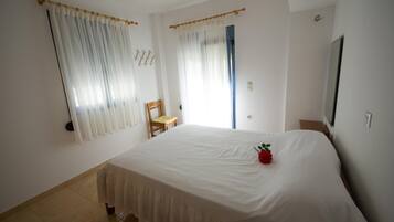 Family House | 3 bedrooms, individually decorated, individually furnished, bed sheets