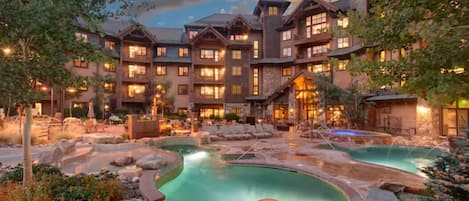 Indoor pool, outdoor pool