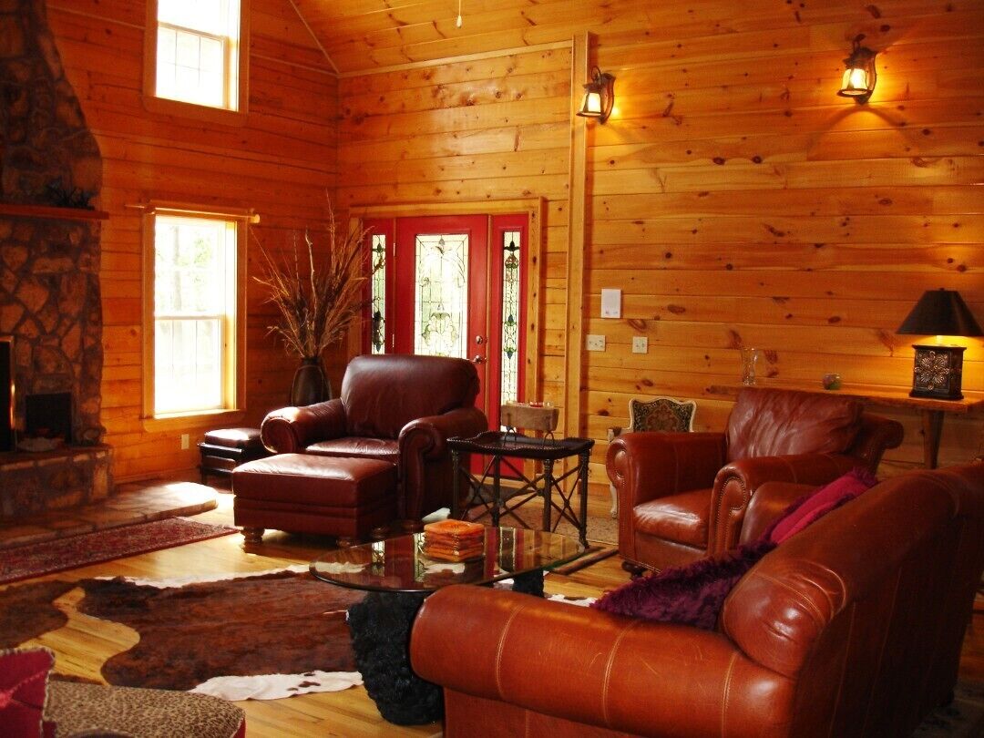 Large Cabin in the Kiamichi Wilderness