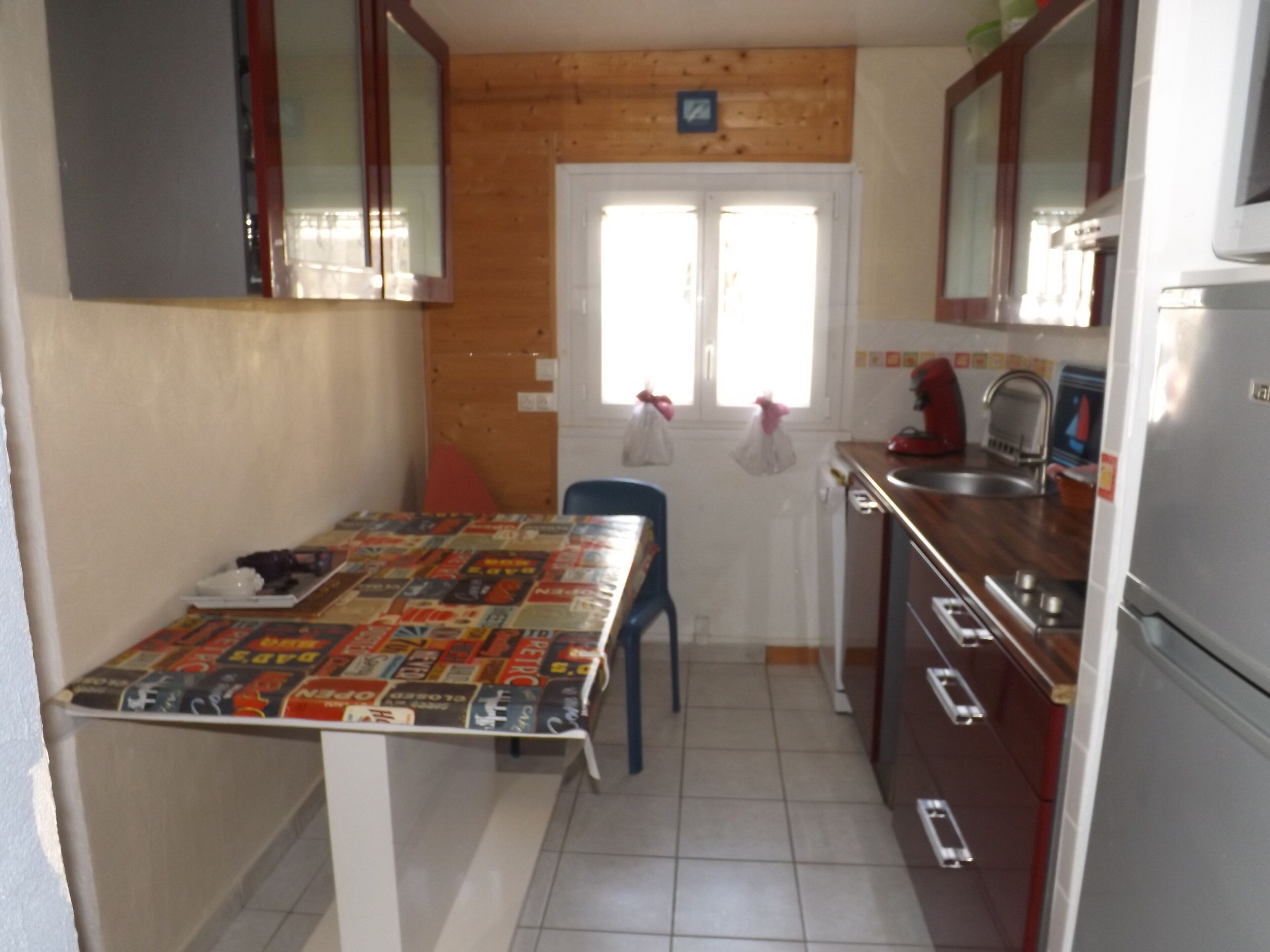 CHALET, GRUISSAN PLAGE, 150 m from the beach, wifi