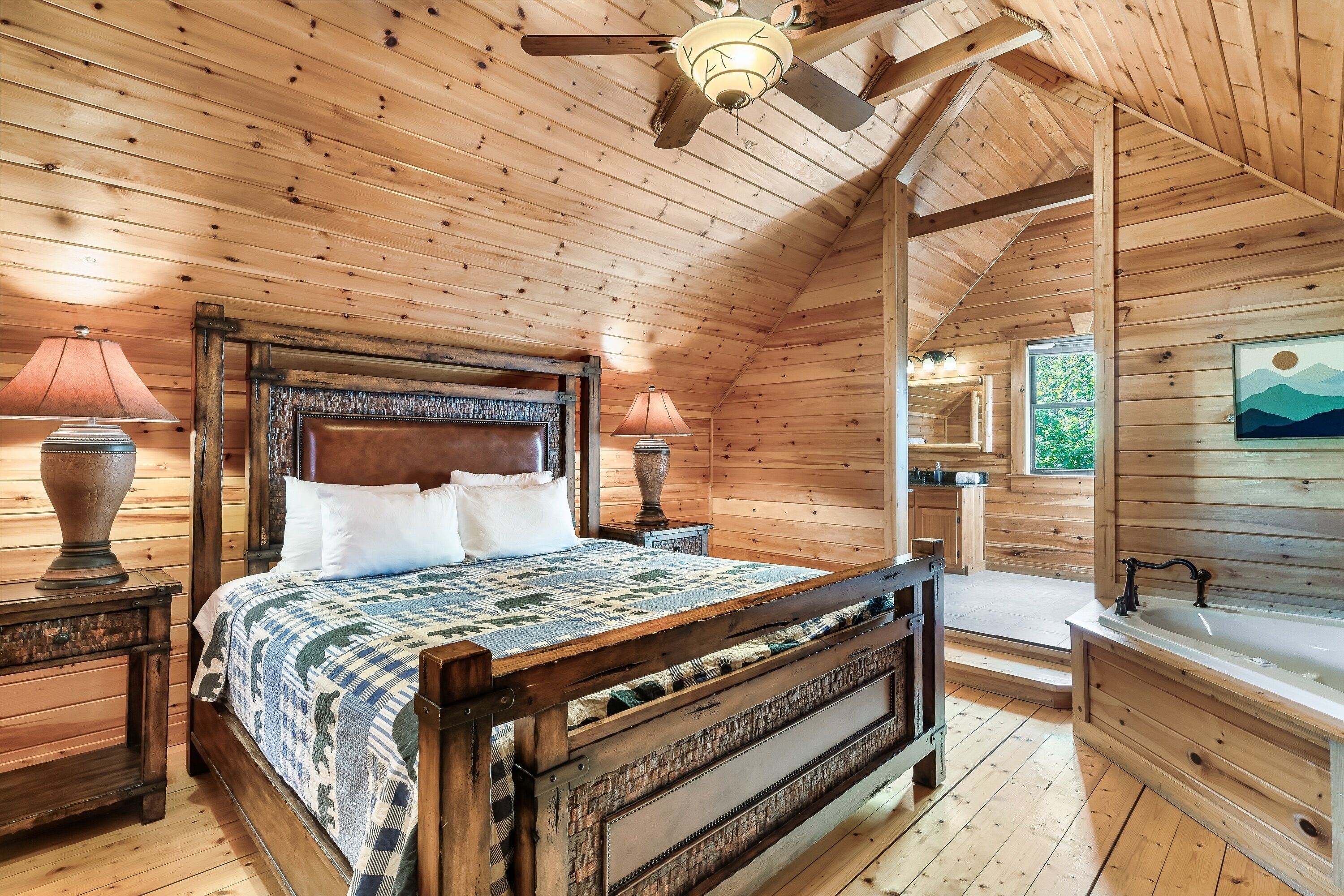 2 slaapkamers, een strijkplank/strijkijzer, gratis wifi, beddengoed