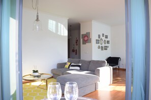 TV, video games, DVD player, offices