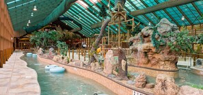 Piscine couverte, piscine extérieure