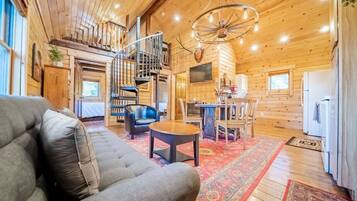 Een smart-tv, videogames en een stereo