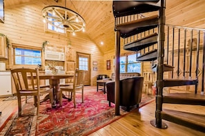 Interior - Elk Hotspot by RMNP w/ Views, Deck, BBQ & TV Loft (Estes Park)