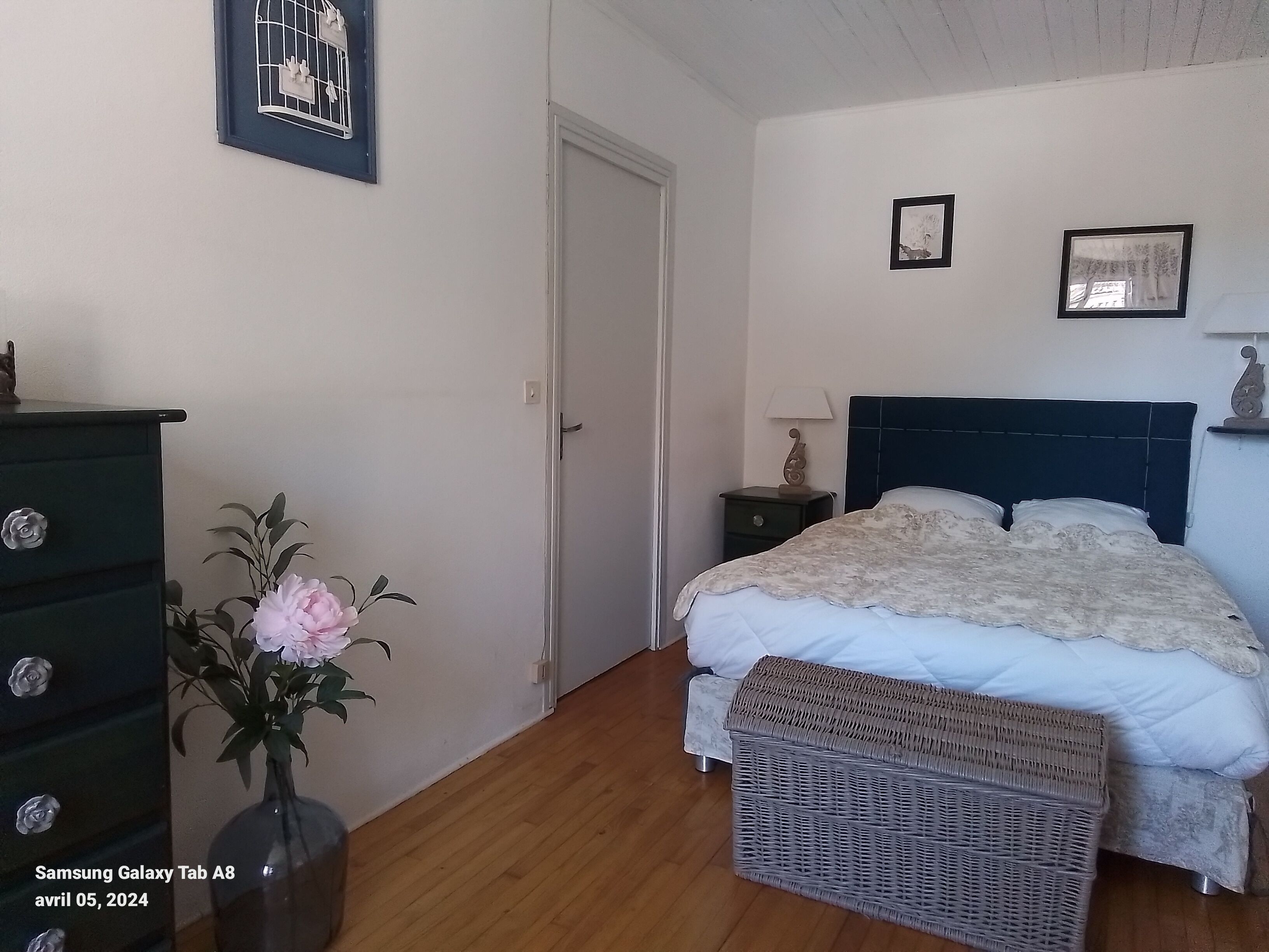 2 Schlafzimmer, Bügeleisen/Bügelbrett, Reisekinderbett, Bettwäsche
