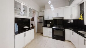 Fridge, microwave, oven, coffee/tea maker