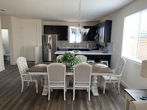 Fridge, microwave, oven, stovetop - Beach home near Vandenberg AFB , golf, wine, Pismo, solving, Santa Barbara. (Guadalupe)