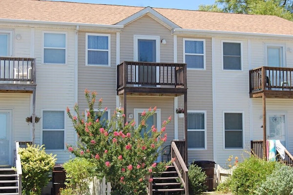 Lighthouse Estates #10 Unit