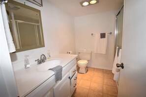 Appartamento, bagno privato, vista mare (27 Dunes) | Bagno