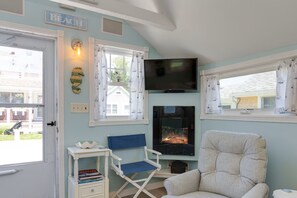 Smart TV y chimenea
