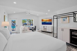 Deluxe King Room | Decoración individual y mobiliario individual