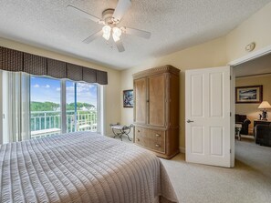 2 camere, una scrivania, ferro/asse da stiro, accesso a Internet