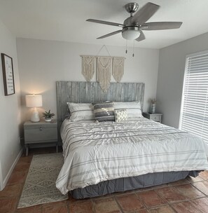 3 bedrooms, iron/ironing board, free WiFi, bed sheets - Beachfront Condo at Matagorda Dunes with Pool Access (Matagorda)