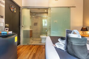 1 bedroom, desk, iron/ironing board, free WiFi - Work & Relax Spacious & Private at a 5★ LocationNear 2 parks & City Center (Ciudad de México)