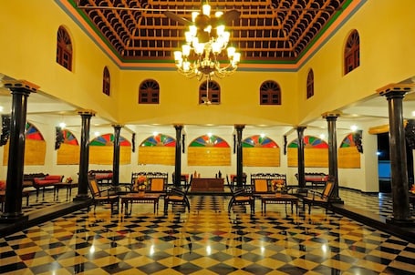Lobby sitting area. Thappa Gardens Resort
