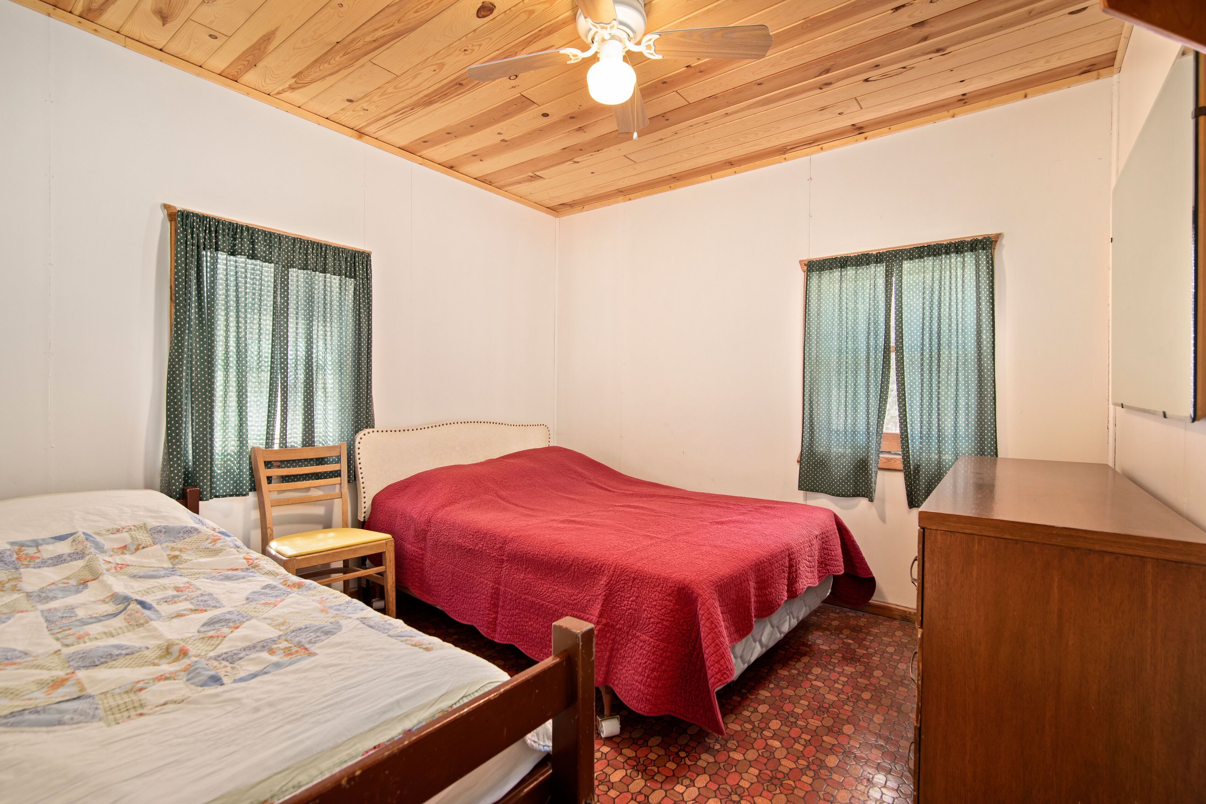 Up North Resort Located on Beautiful Pelican Lake in Nisswa, MN!