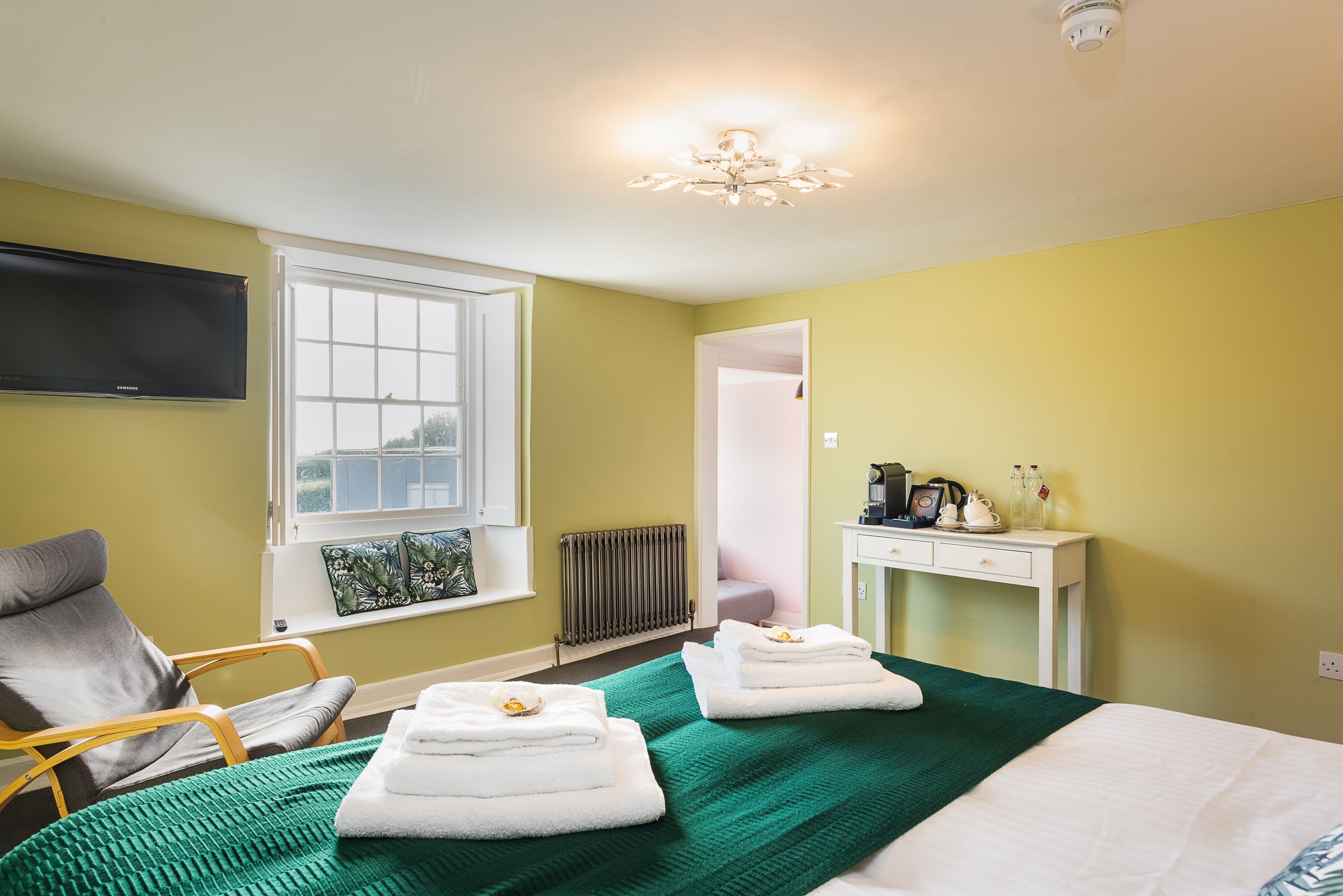 superior suite, ensuite (langmoor room) | 1 bedroom, free wifi