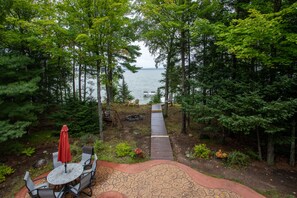 Outdoor dining - Northwoods Lake Escape • Bonfires, Boats & Fish! (Phelps)