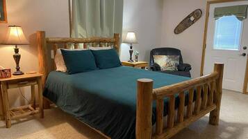 1 bedroom, iron/ironing board, travel crib, WiFi