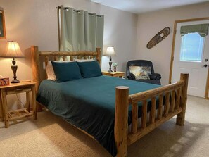 1 bedroom, iron/ironing board, travel cot, WiFi