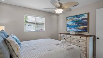 2 bedrooms, iron/ironing board, WiFi, bed sheets