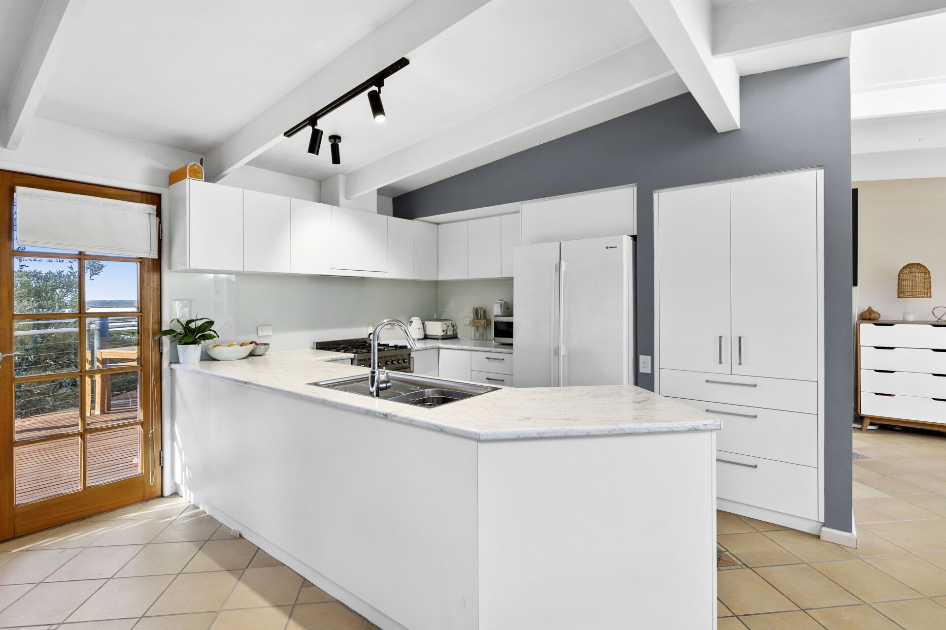 Picturesque and Treed Surroundings