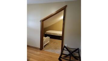 1 多间卧室、办公桌、熨斗/熨衣板、免费 WiFi