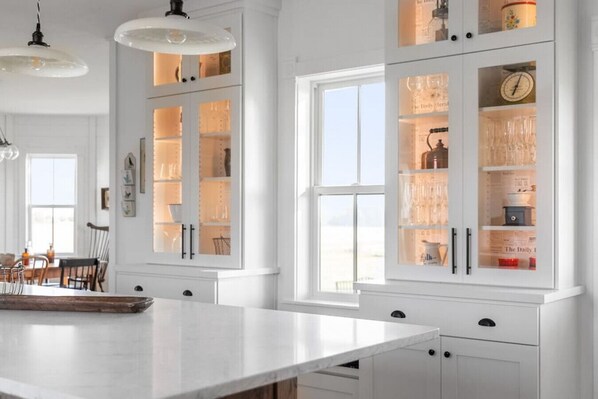 Dining - Highland Farmhouse – Countryside Retreat with Farm Charm (Van Dyne)