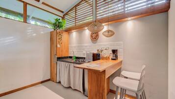 Fridge, microwave, coffee/tea maker, electric kettle