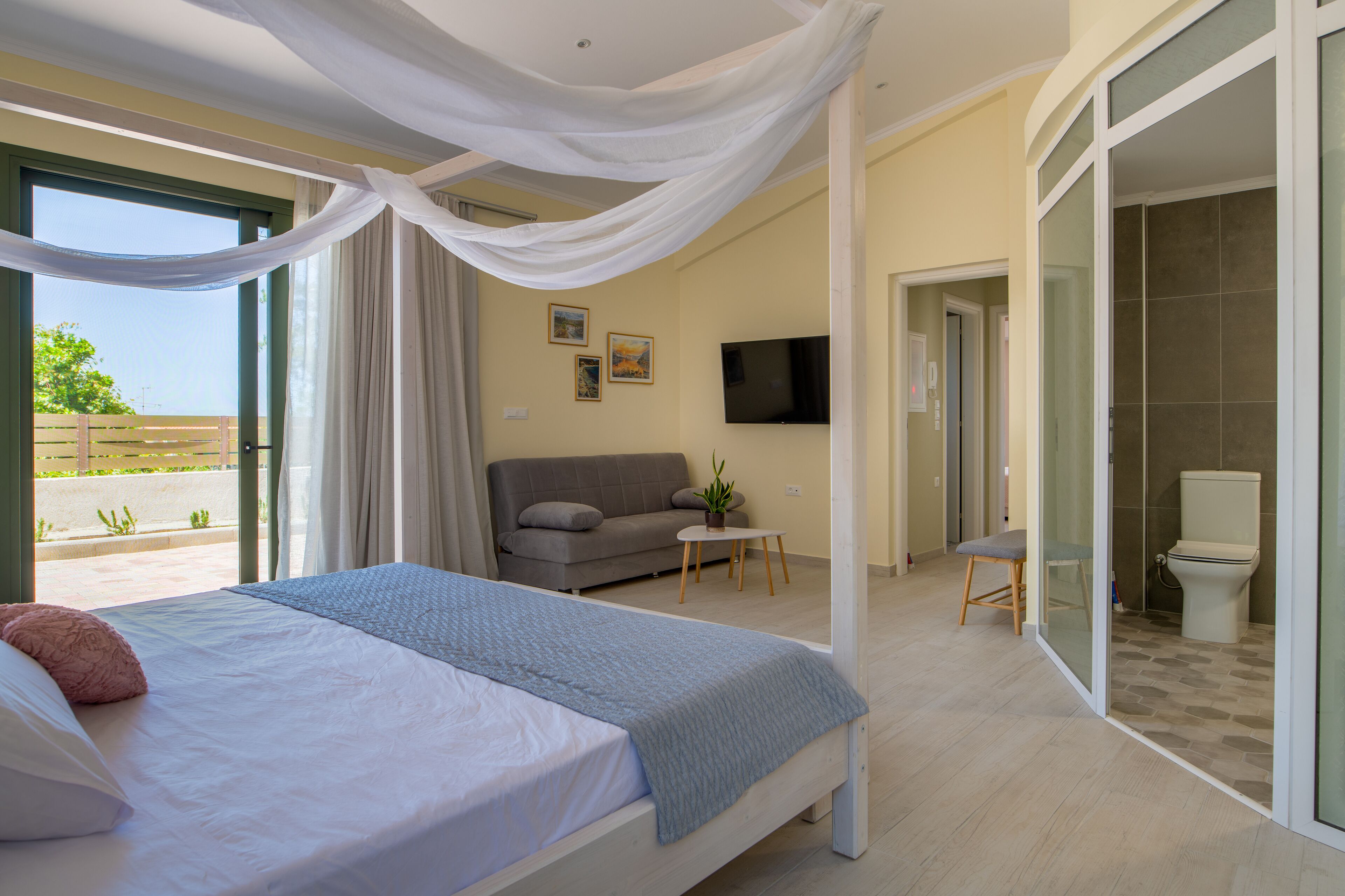 2 Schlafzimmer, Bügeleisen/Bügelbrett, WLAN, Bettwäsche