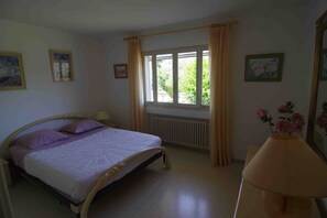 3 Schlafzimmer, Bügeleisen/Bügelbrett, kostenloses WLAN, Bettwäsche