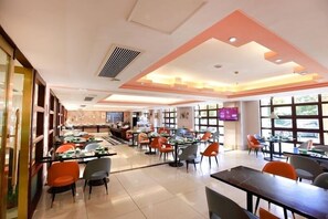 Dining - Nanjing Suning Universal Hotel (Nanjing)
