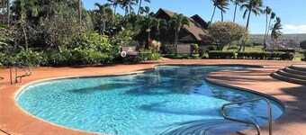 Kepuhi Beachfront Lofted Studio w/pool & BBQ. Remote and Private. Hawaii's best.