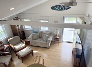Smart TV, books - BEAUTIFUL 2BR Cottage on Boars Head in Hampton Beach! (Hampton)