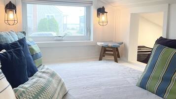 2 chambres, fer et planche à repasser, accès au Wi-Fi (inclus)