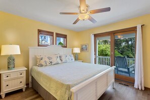 6 chambres, fer et planche à repasser, Wi-Fi gratuit, draps fournis