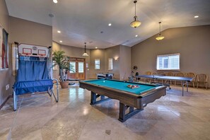 House Interior | Game Room & Home Gym | Keyless Entry