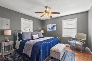 4 bedrooms, in-room safe, iron/ironing board, free WiFi