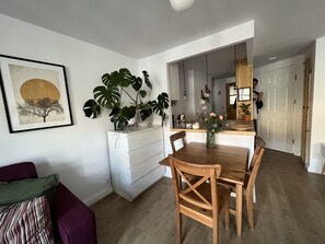 Dining - Skandi Apartment - Old Town Mostowa (Torun)