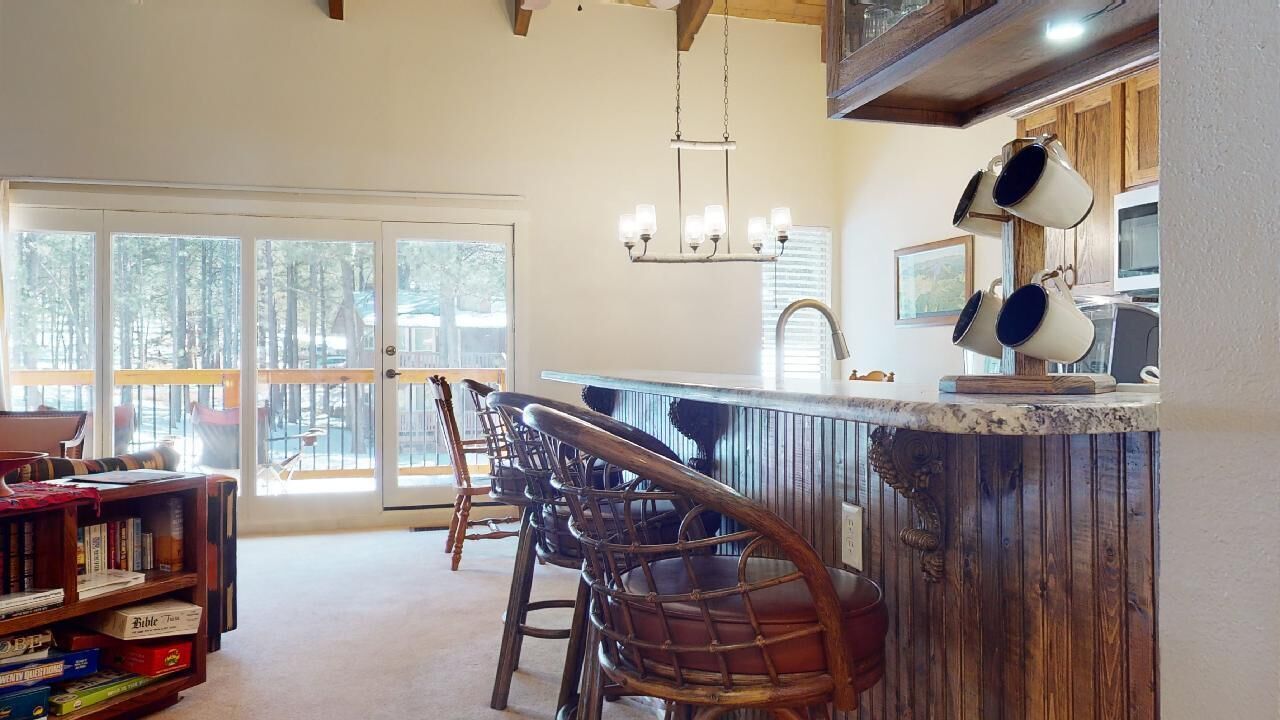 Pet Friendly | Close to Lifts | Spacious | Garage Access | Angel Fire Commons C8