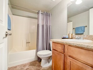Shower, towels
