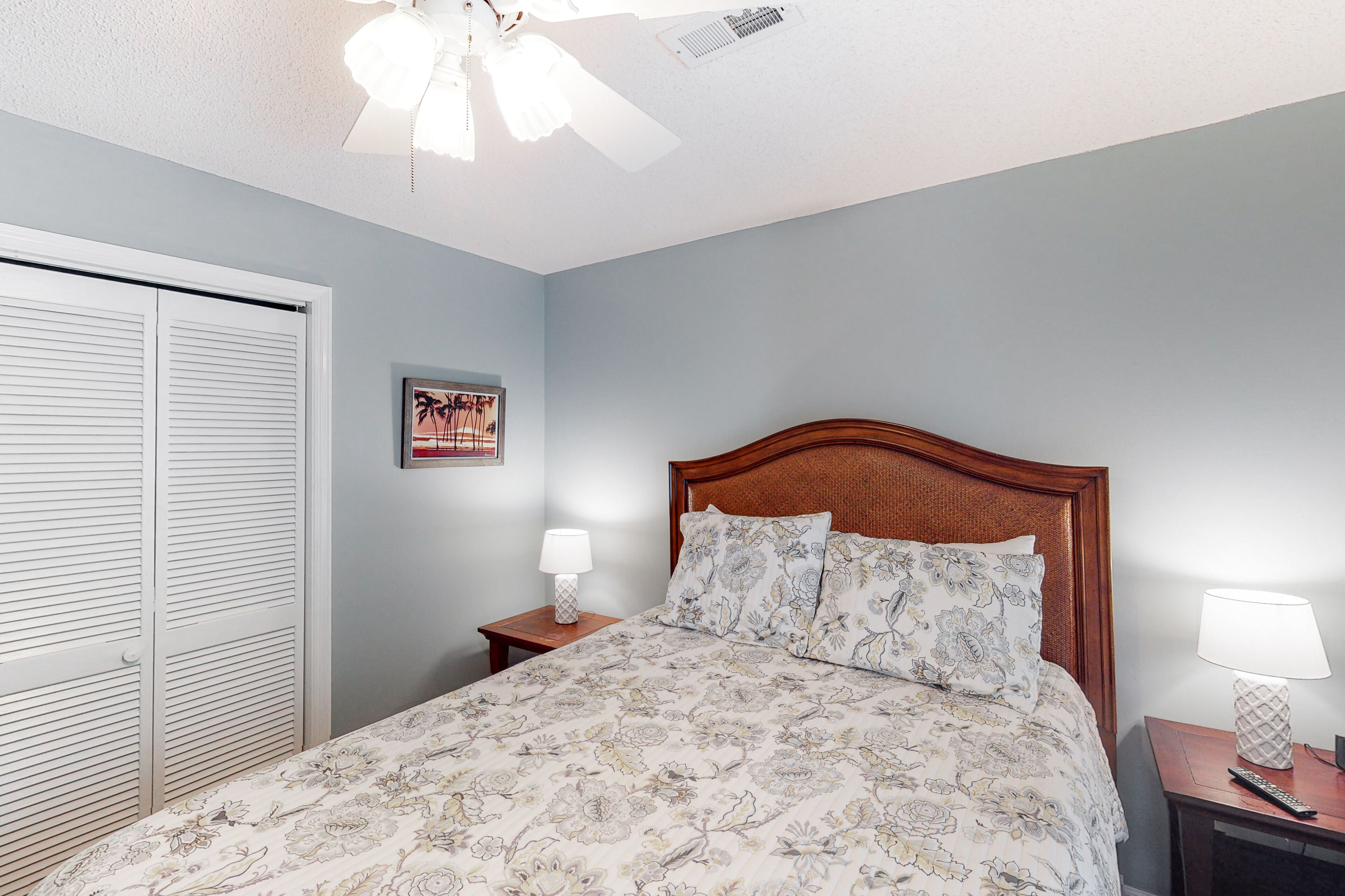 Beautiful and Dog-Friendly Home w/Private W/D, Free WiFi, & Patio - Near Beach