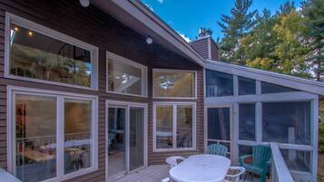 Apartment (Playful Nest) | Exterior